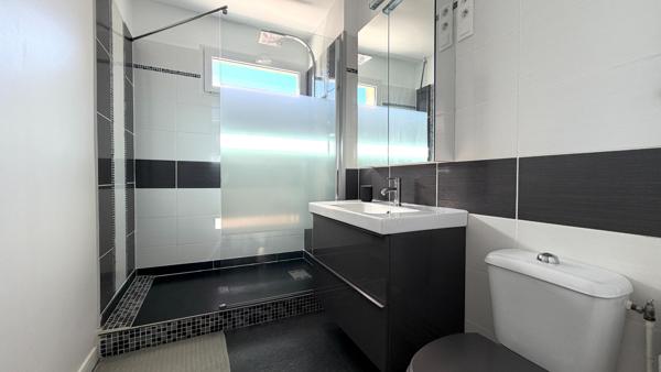 Appartement Coup de Coeur F2 avec Balcon, Garage et Cave