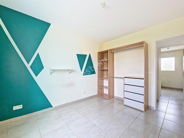 Maison Vouneuil Sous Biard 4 pièces 81.23m² À vendre: Maison plain pied à Pouzioux-la-Jarrie : un lieu où poser son coeur.