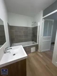 Appartement à louer 1 pièce 33m²