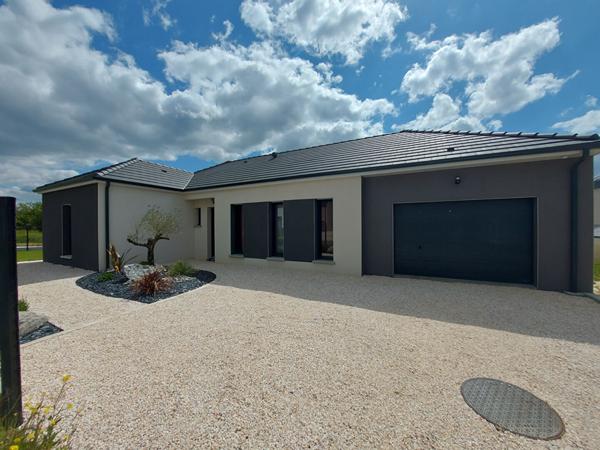 Maison Bourges 4 pièce(s) 108m2