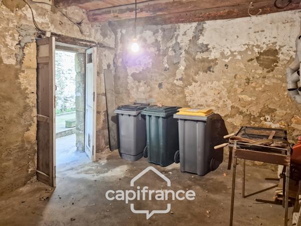 Maison à vendre 4 pièces ROQUEMAURE (30)