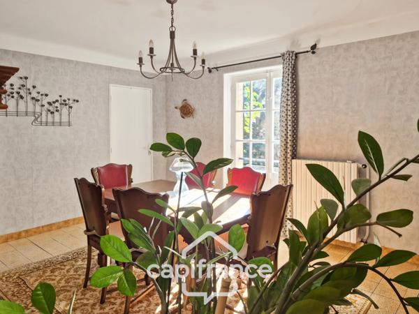 Maison à vendre 4 pièces ROQUEMAURE (30)
