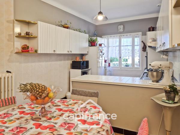 Maison à vendre 4 pièces ROQUEMAURE (30)