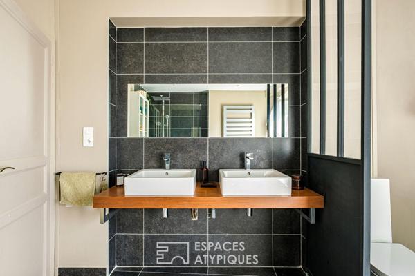 Maison de ville au charme de l’ancien revisité, à deux pas des Halles
