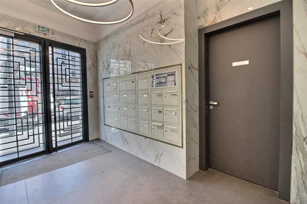 Appartement Saint Ouen Sur Seine 4 pièce(s) 91.5 m2