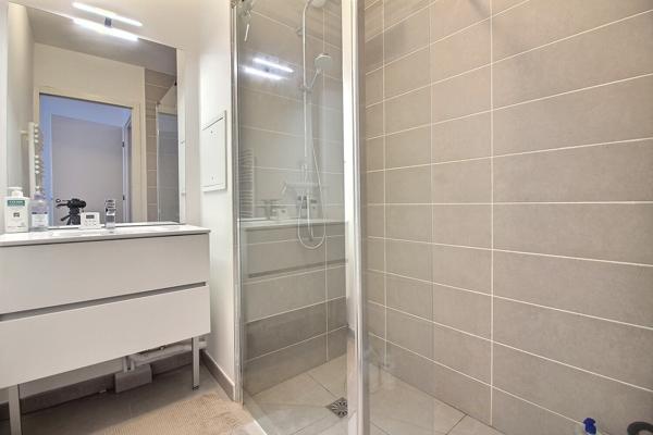 Appartement Saint Ouen Sur Seine 4 pièce(s) 91.5 m2