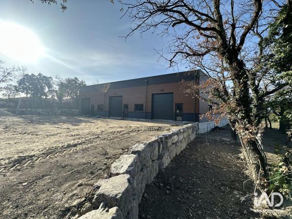 Local d’activité à vendre 553 m² Grignan