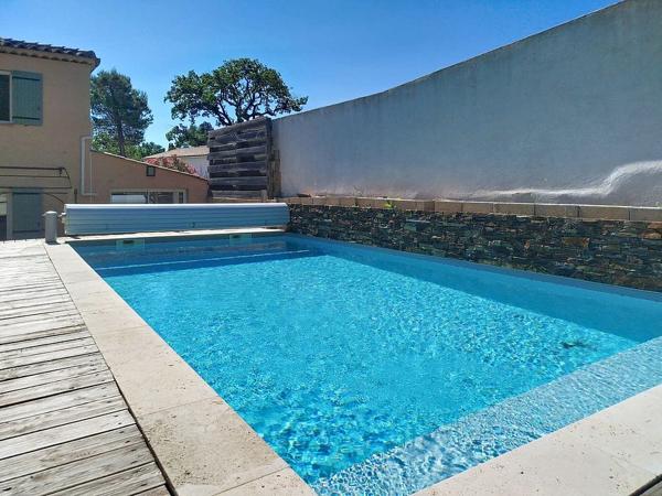 Maison Saint Maximin La Sainte Baume 7 pièce(s) 145 m2