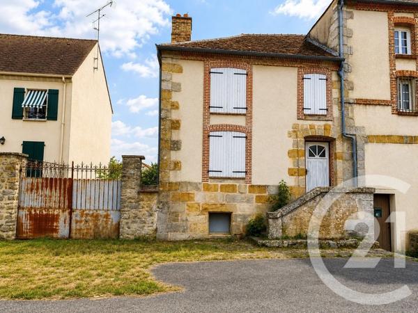 Maison à vendre  3 pièces - 82,70 m 2   NANGIS  - 77