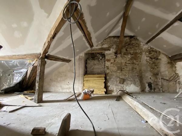 Maison à vendre  3 pièces - 82,70 m 2   NANGIS  - 77