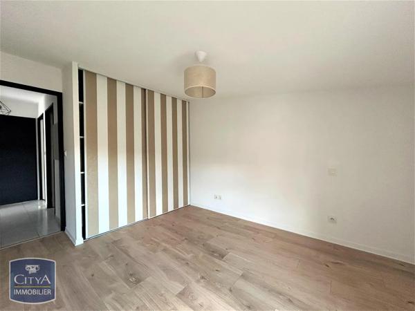 Appartement à louer 3 pièces 53.81m² Moissac (82200)