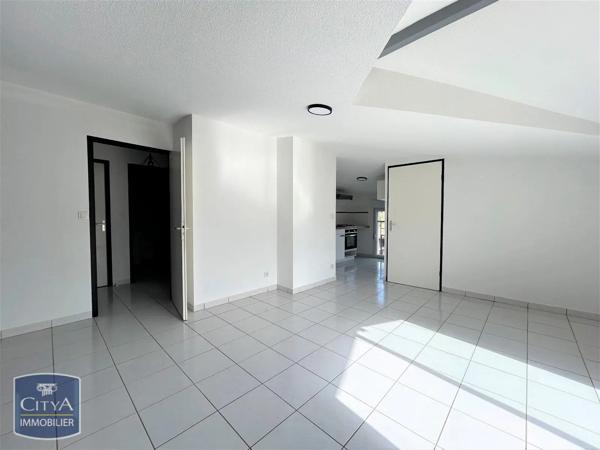 Appartement à louer 3 pièces 53.81m² Moissac (82200)