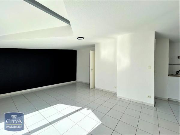 Appartement à louer 3 pièces 53.81m² Moissac (82200)