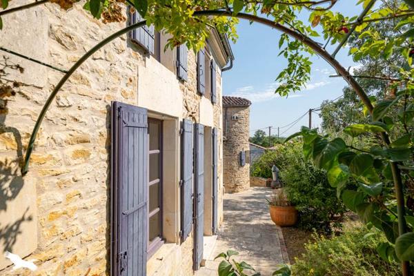 Maison à vendre 195 000 € Brizambourg 5 p 125 m² DPE F