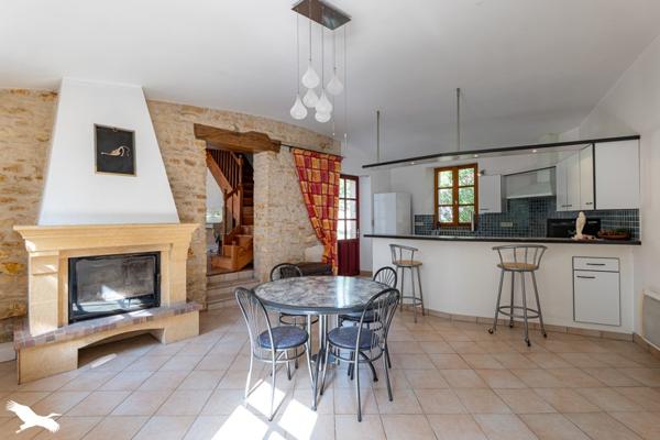 Maison à vendre 195 000 € Brizambourg 5 p 125 m² DPE F