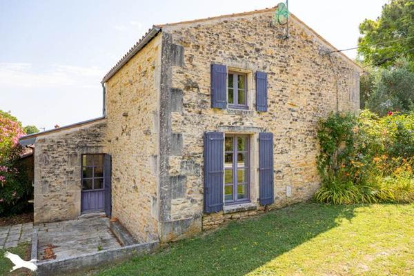 Maison à vendre 195 000 € Brizambourg 5 p 125 m² DPE F