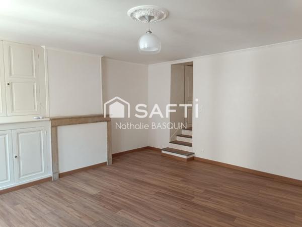 Buxy centre, maison de village refaite à neuf 176 m2 avec garage