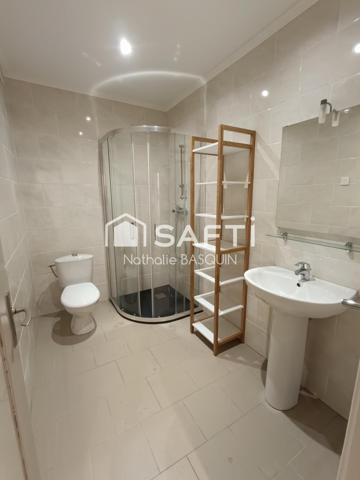 Buxy centre, maison de village refaite à neuf 176 m2 avec garage