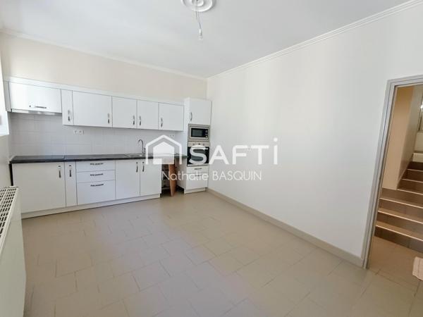 Buxy centre, maison de village refaite à neuf 176 m2 avec garage