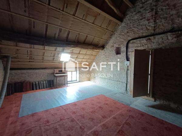 Buxy centre, maison de village refaite à neuf 176 m2 avec garage