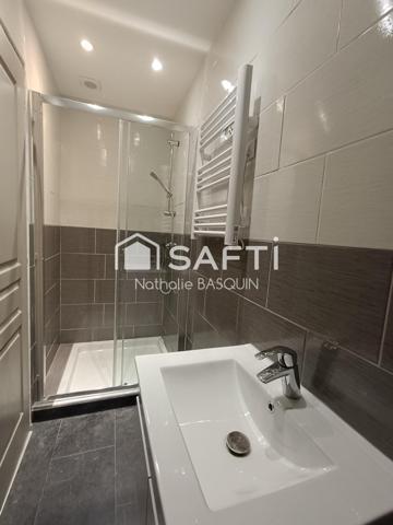 Buxy centre, maison de village refaite à neuf 176 m2 avec garage