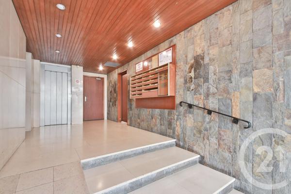 Appartement F3 à vendre  3 pièces - 66,74 m2 PARIS - 75015