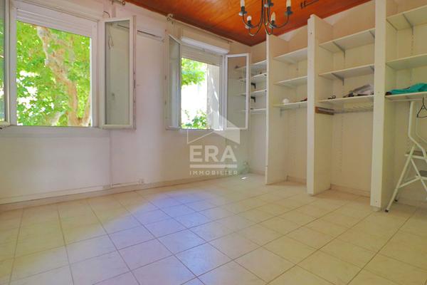 Maison individuelle 146 m² - Terrain 390 m² piscinable - 4 chambres - Jardin - Marseille 10ème