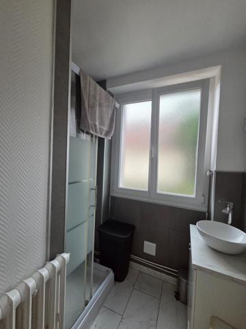 Quartier prisé de Jouvence - T3 en RDC surélevé