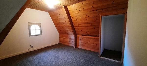 Maison 6 pièces proche de QUIMPERLE