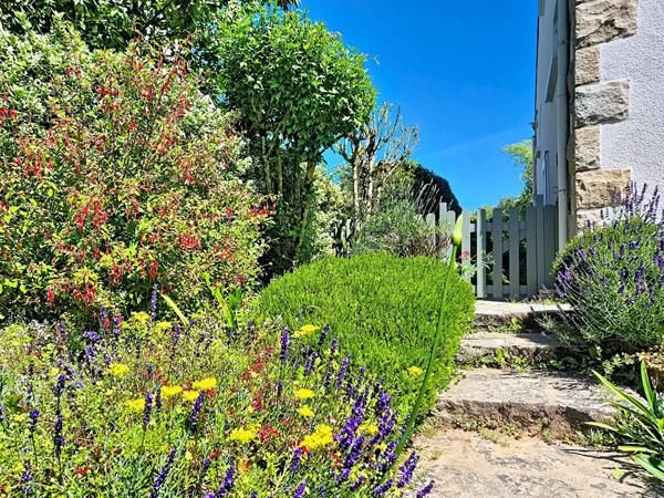 Charme et confort à 20 min de Dinan - Maison rénovée avec jardin