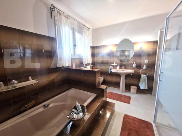 Moissac – Maison familiale 175 m² avec double habitation et vue sur la campagne