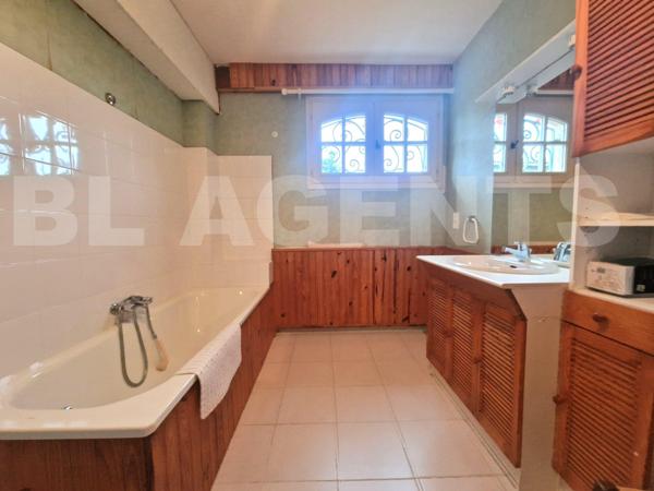 Moissac – Maison familiale 175 m² avec double habitation et vue sur la campagne