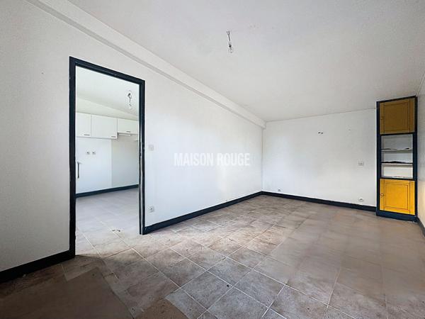 ETABLES SUR MER Maison de bourg au calme - proche mer - Dépendances - Investissement - Potentiel intéressant vie de plain-pied