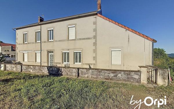 Maison à vendre    8 pièces •  Menat