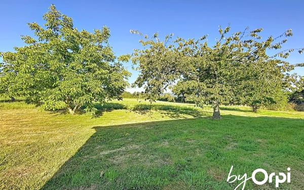 Maison à vendre    8 pièces •  Menat