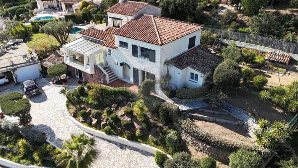 Maison  de luxe en vente - Var - 83