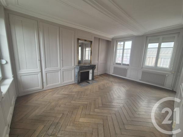 Immeuble à vendre  110 m2 PONT AUDEMER - 27