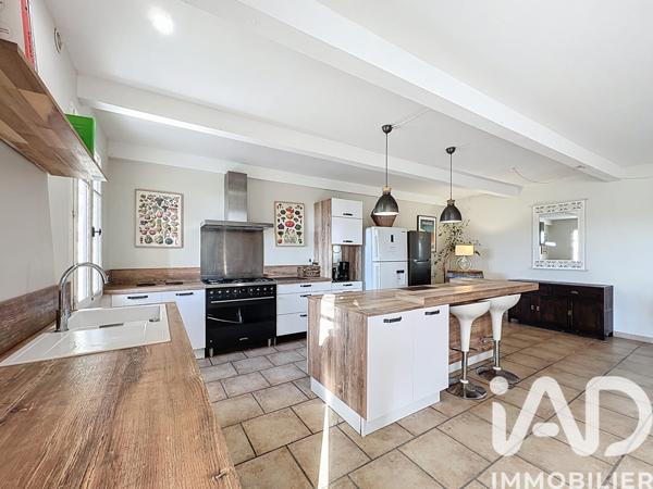 Maison à vendre 10 pièces 460 m² Orange
