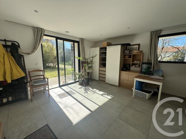 Maison à vendre  6 pièces - 210 m2 SAUJON - 17