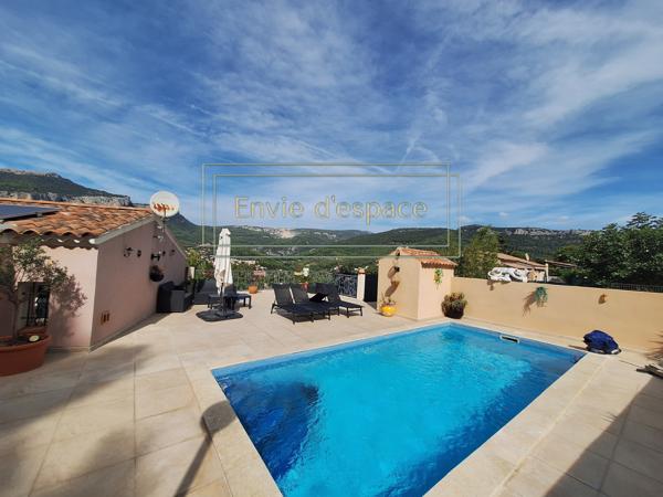 Maison familiale avec T3 indépendant et piscine à Toulon