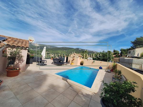 Maison familiale avec T3 indépendant et piscine à Toulon