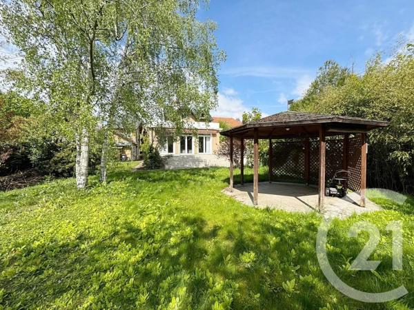 Maison à vendre  8 pièces - 241,42 m 2   NOISY LE GRAND  - 93
