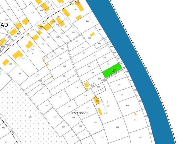 Un terrain situé à FUMAY (08170), lieudit Les Fosses, cadastré section AD numéro 504