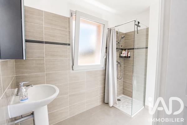 Appartement à vendre 3 pièces 63,63 m² Roquebrune-sur-Argens