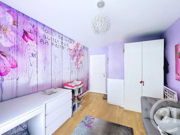 Appartement F3 à vendre  3 pièces - 65,62 m 2   CHOISY LE ROI  - 94