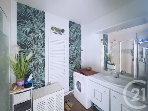 Appartement F3 à vendre  3 pièces - 65,62 m 2   CHOISY LE ROI  - 94