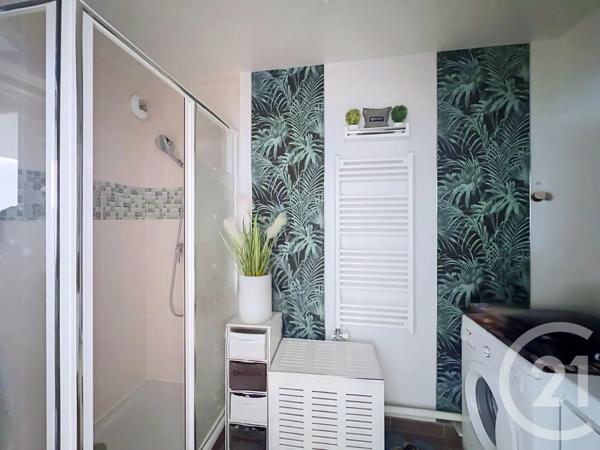 Appartement F3 à vendre  3 pièces - 65,62 m 2   CHOISY LE ROI  - 94