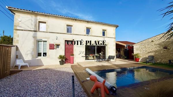 Royan (17200) ROYAN Élégante Maison Charentaise rénovée avec piscine dépendances proche centre-ville au prix de 699.500€ HAI