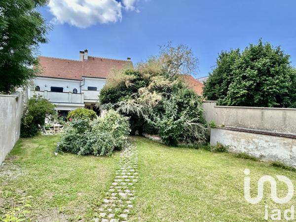 Maison à vendre 9 pièces 229 m² Groslay