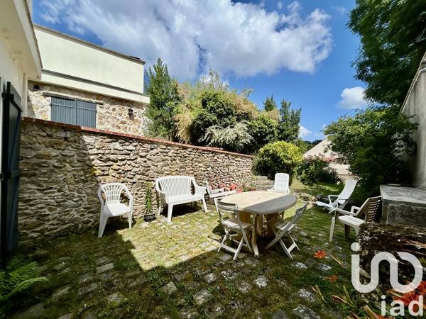 Maison à vendre 9 pièces 229 m² Groslay